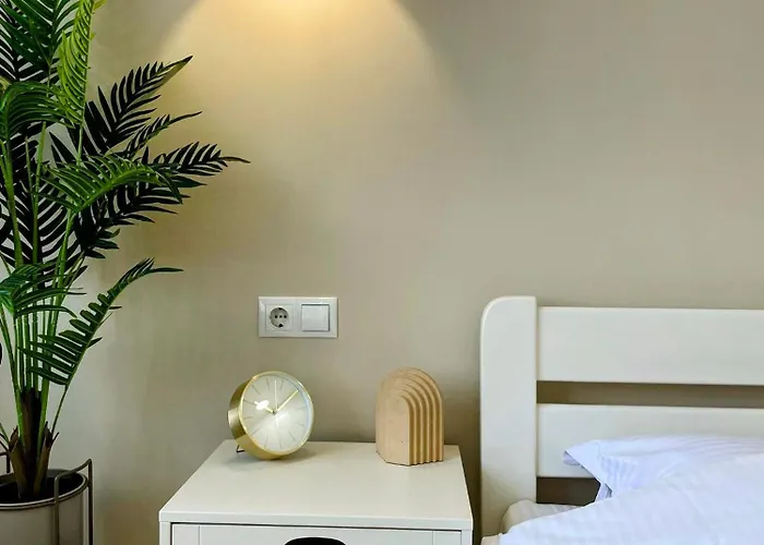 Стильная Квартира В Светлых Тонах В Аркадии Посуточно С Прекрасным Видом На Город! Apartamento